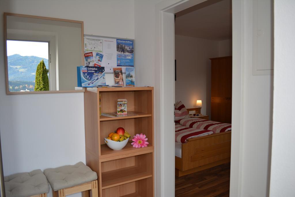 Appartement Jäger Manuela Flachau Rum bild